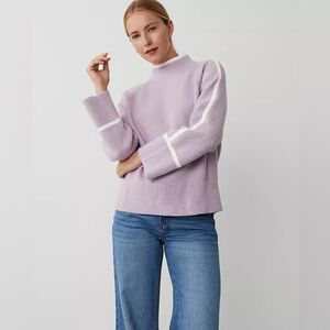 Ann Taylor Women’s Purple (Lilac) Tipped Turtleneck Sweater / Size XS